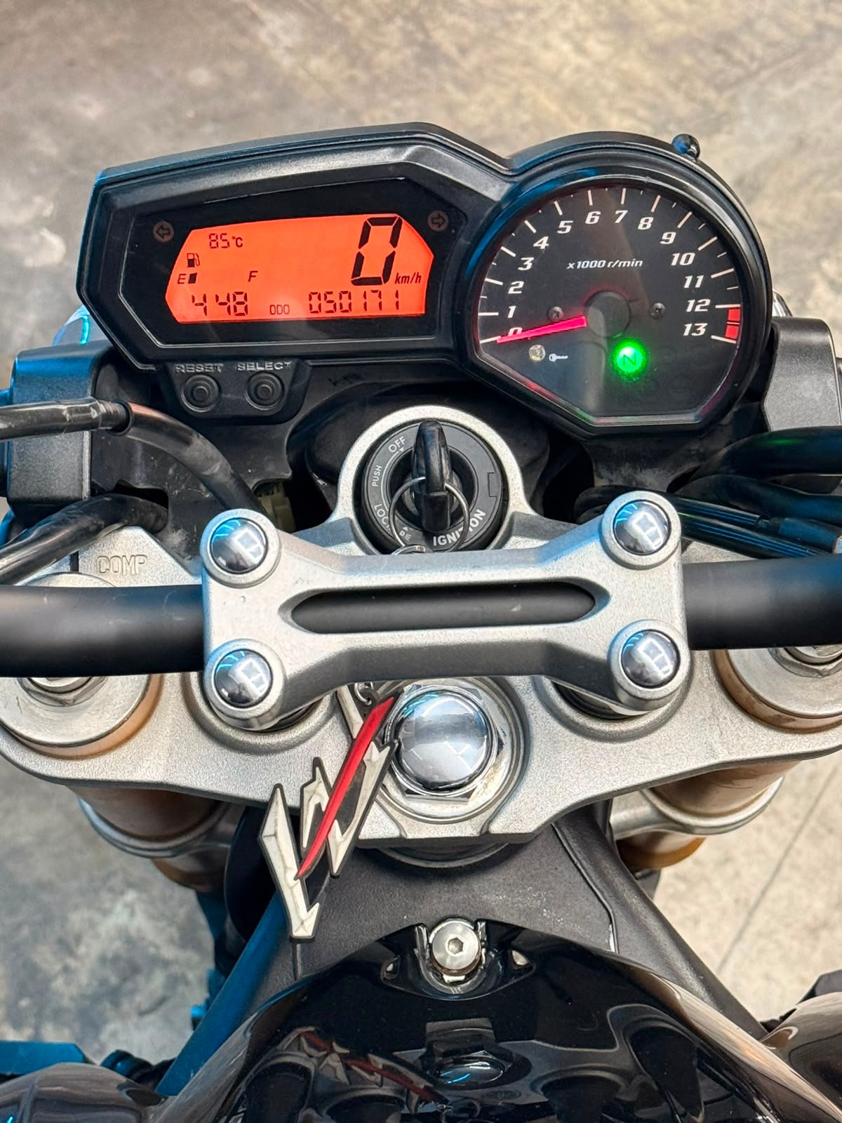 YAMAHA FZ1000 2011