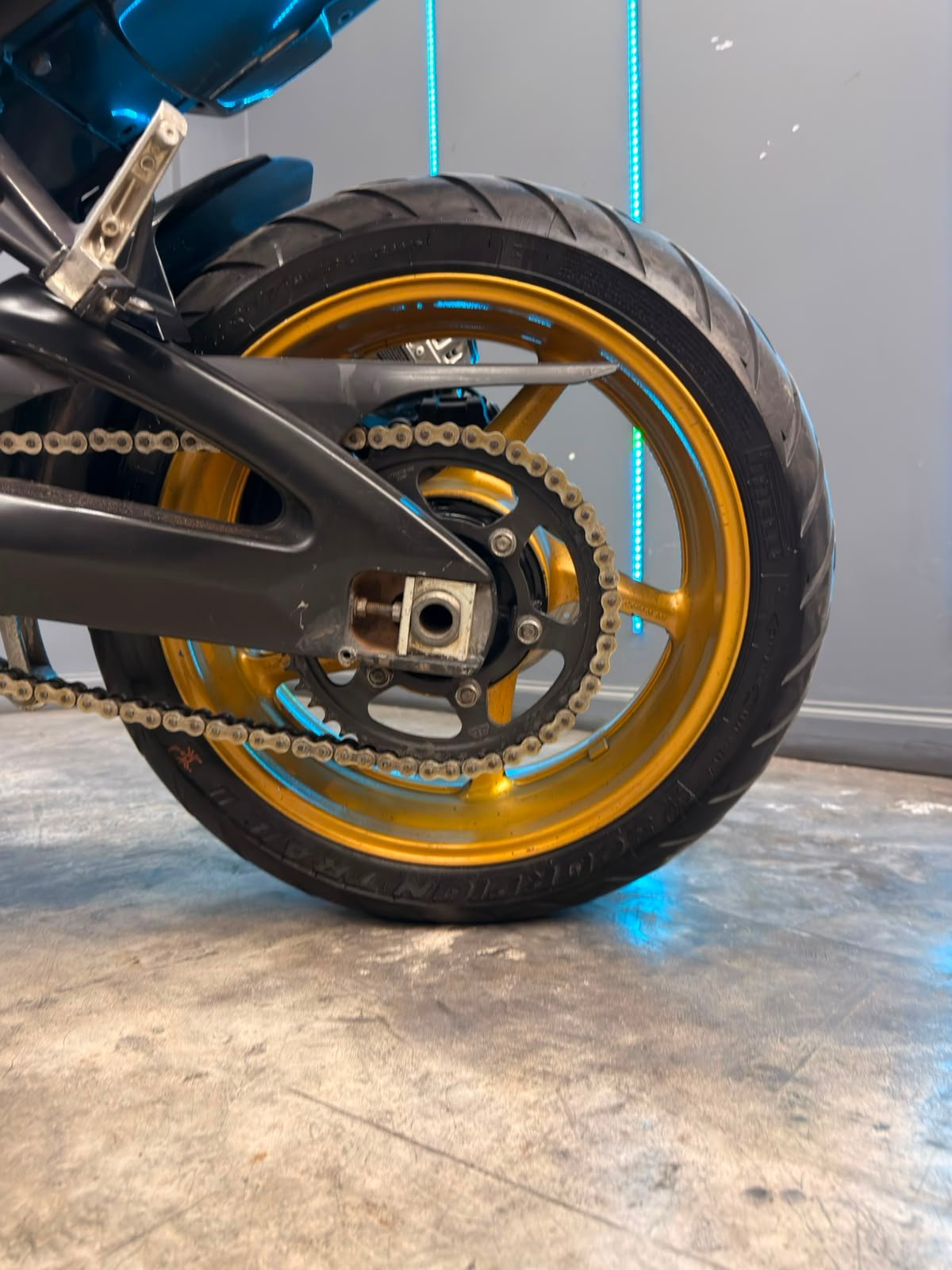 YAMAHA FZ1000 2011
