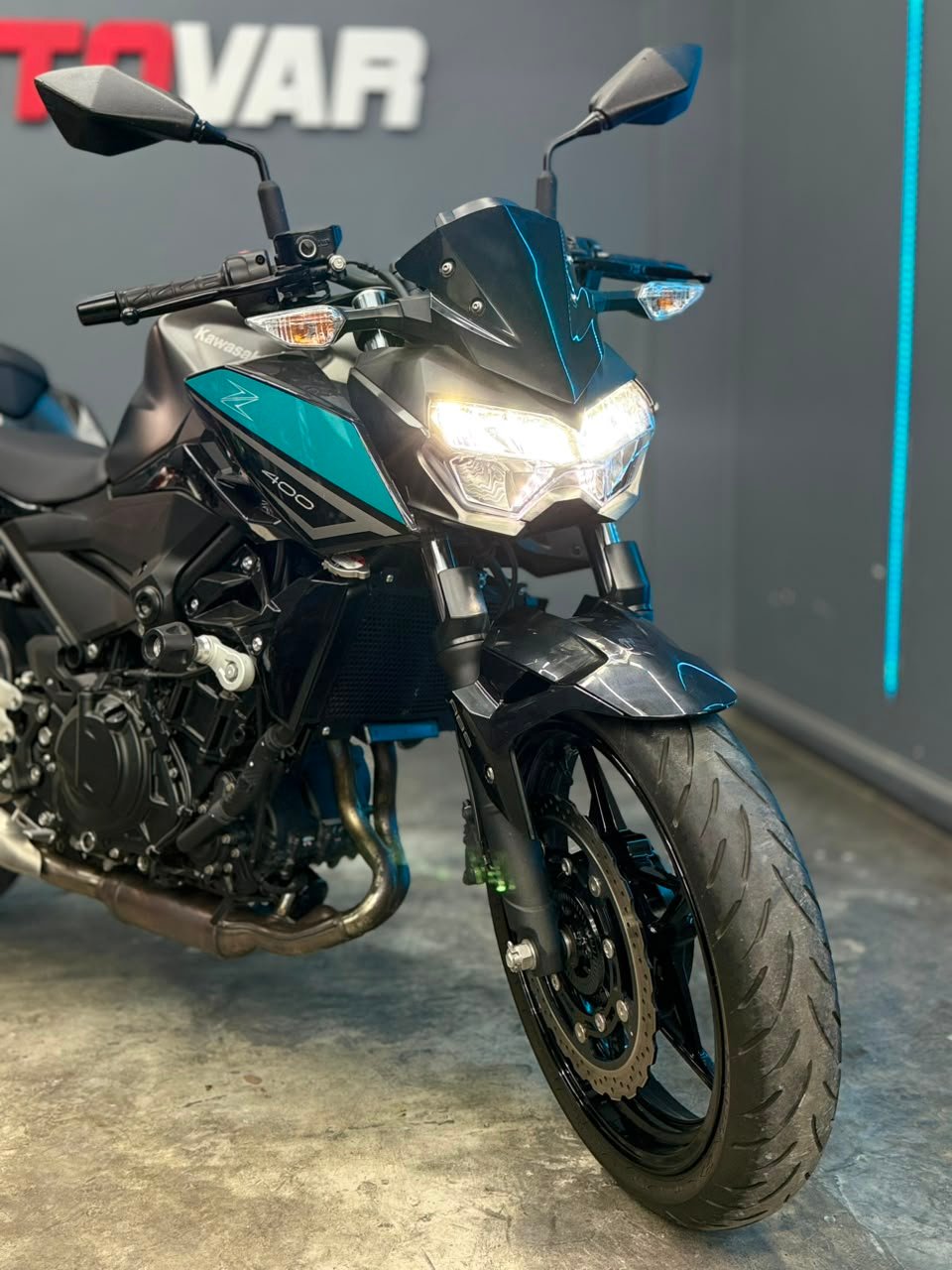 KAWASAKI Z400 2023