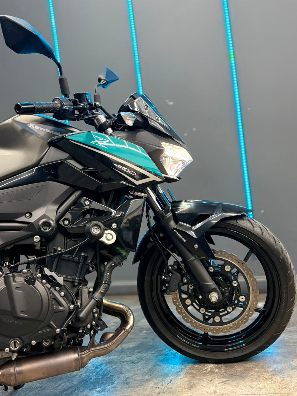 KAWASAKI Z400 2023