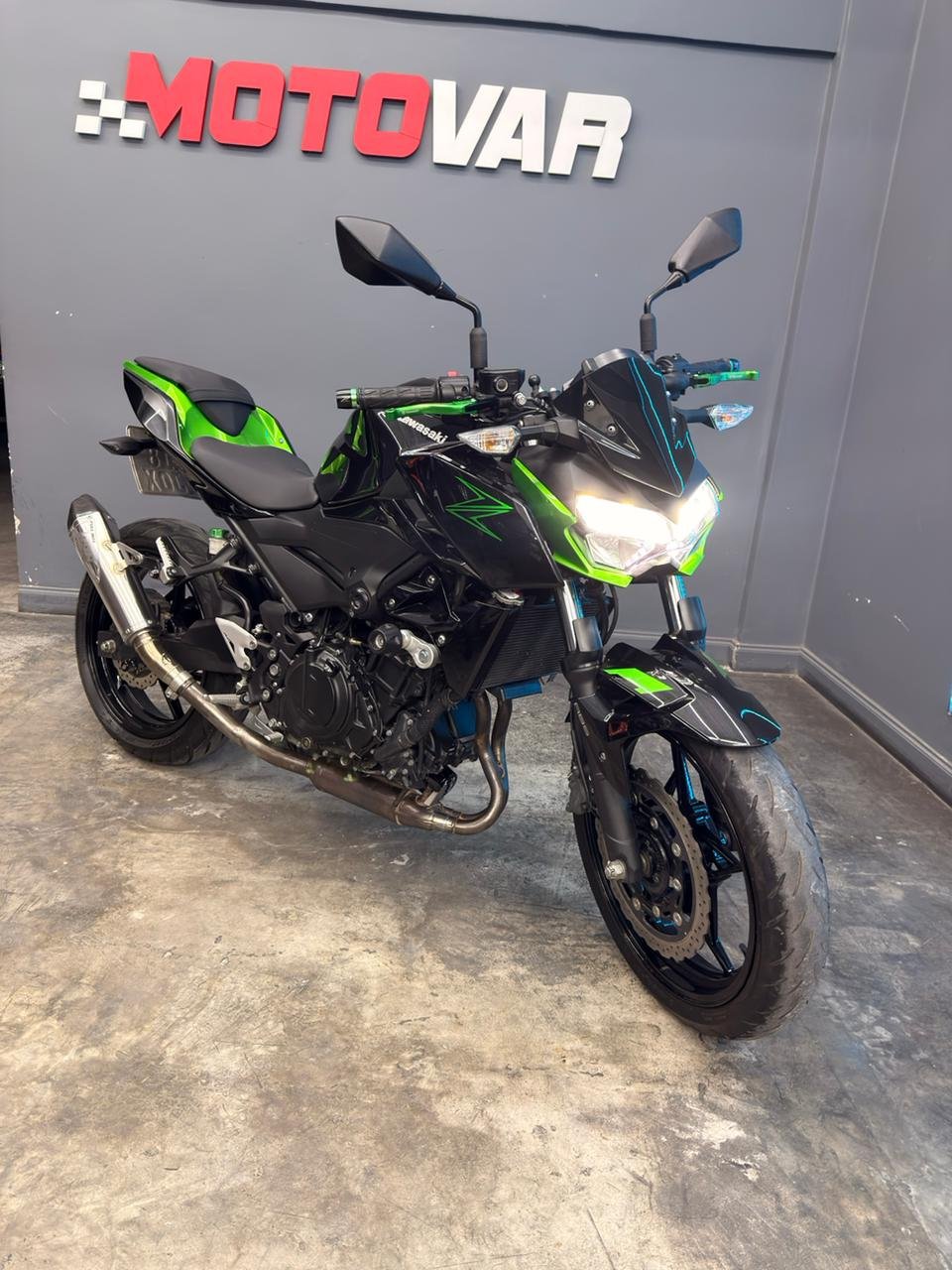 KAWASAKI Z400 2023