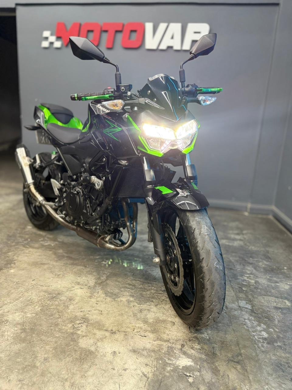KAWASAKI Z400 2023