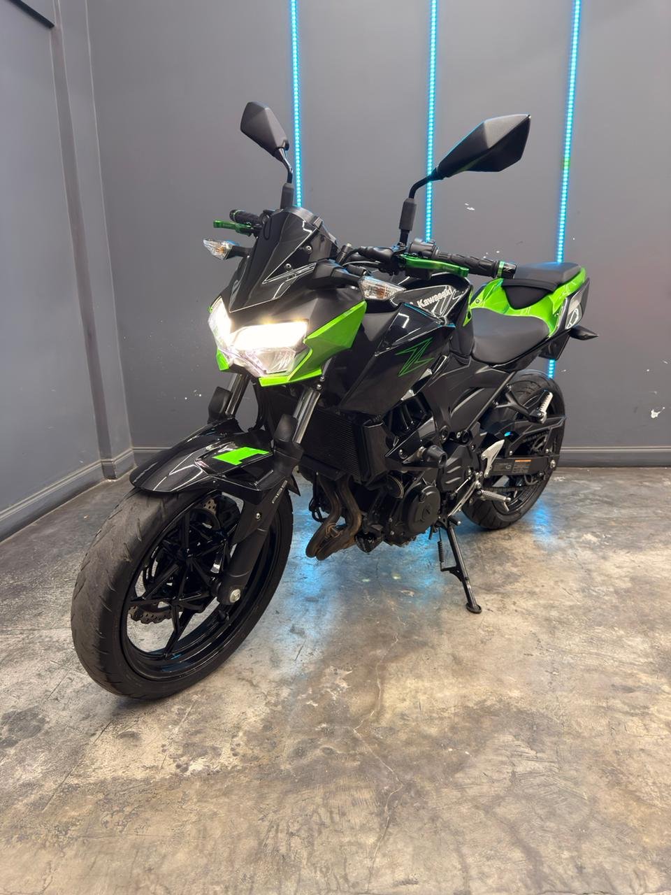 KAWASAKI Z400 2023