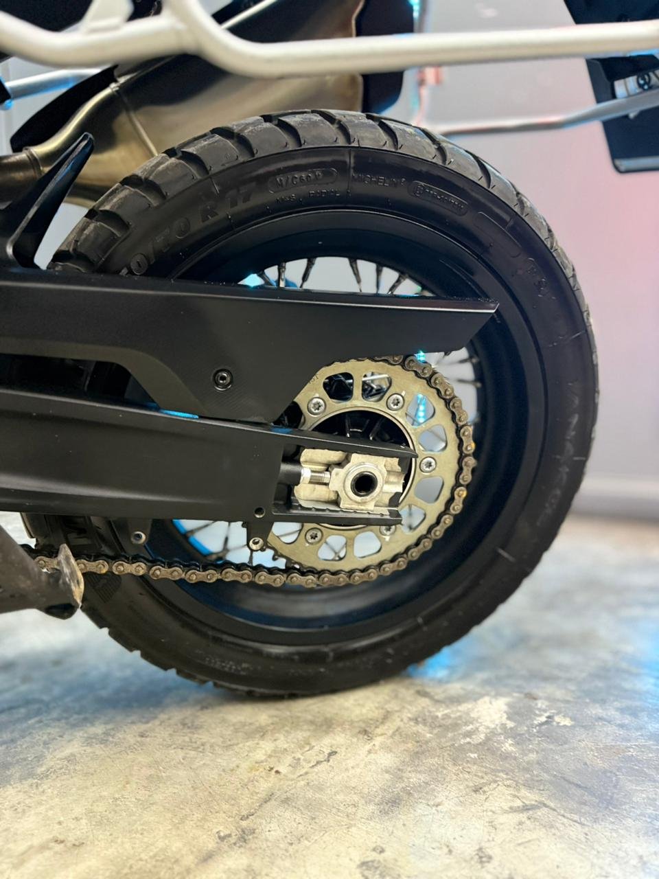 CFMOTO 800MT 2025
