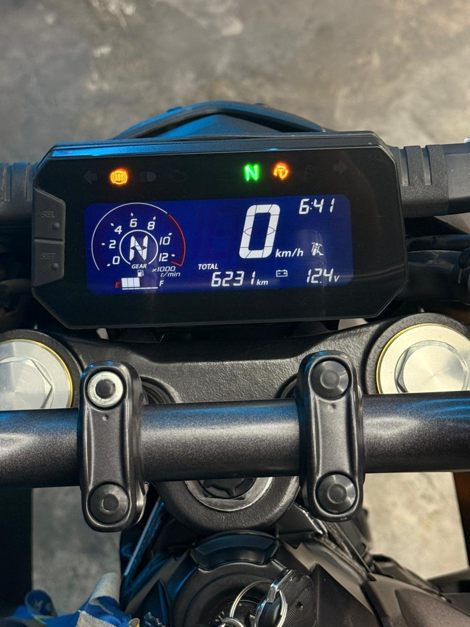 HONDA CB300 2024