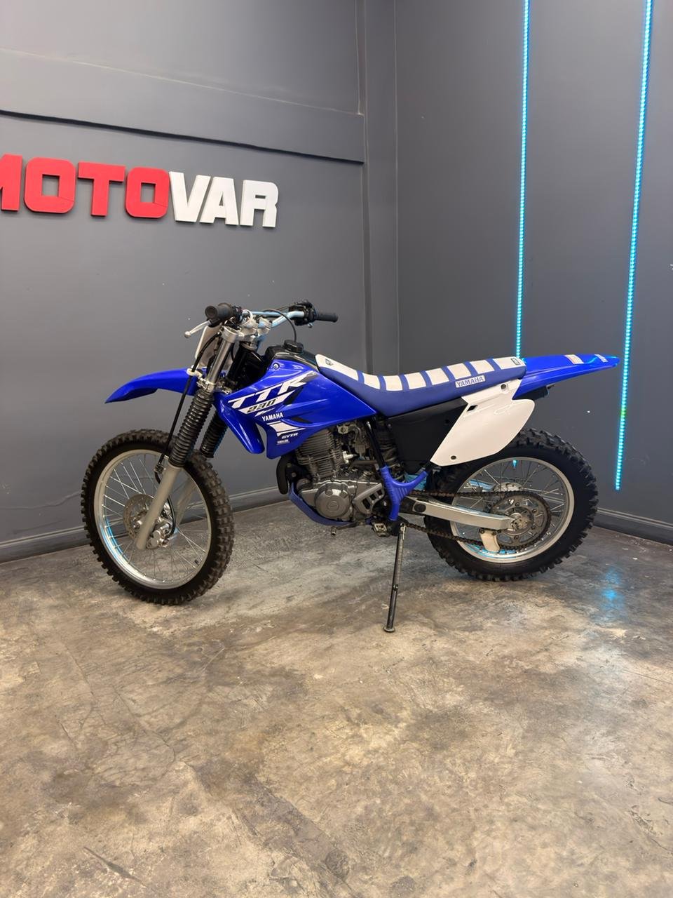 YAMAHA TTR230 2018