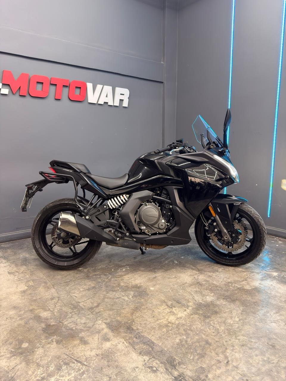 CFMOTO 650GT