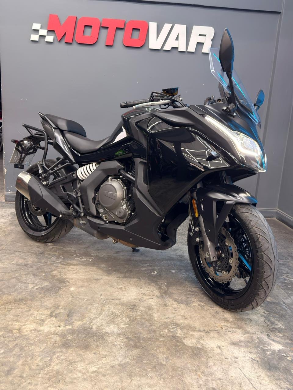 CFMOTO 650GT