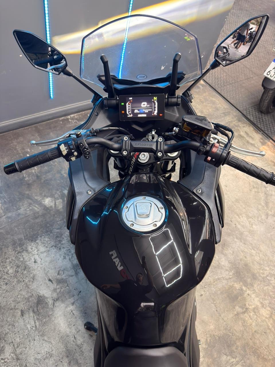 CFMOTO 650GT
