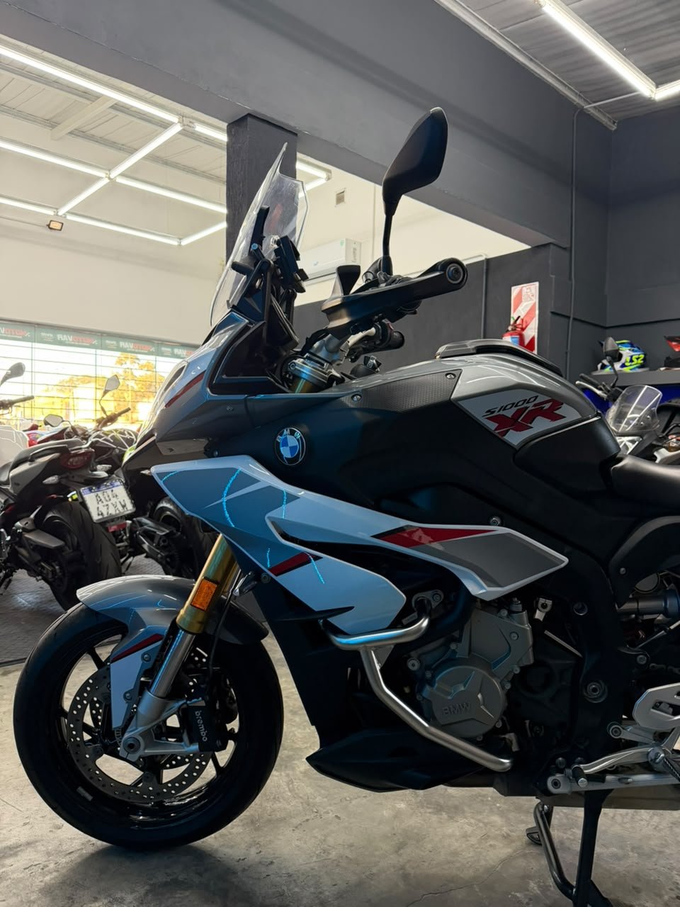 BMW XR1000 2018