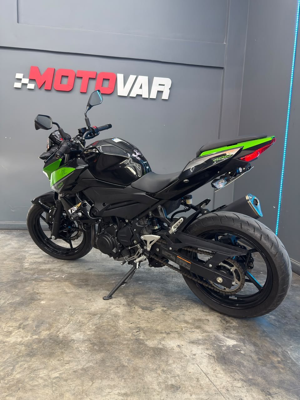 KAWASAKI Z400 2023