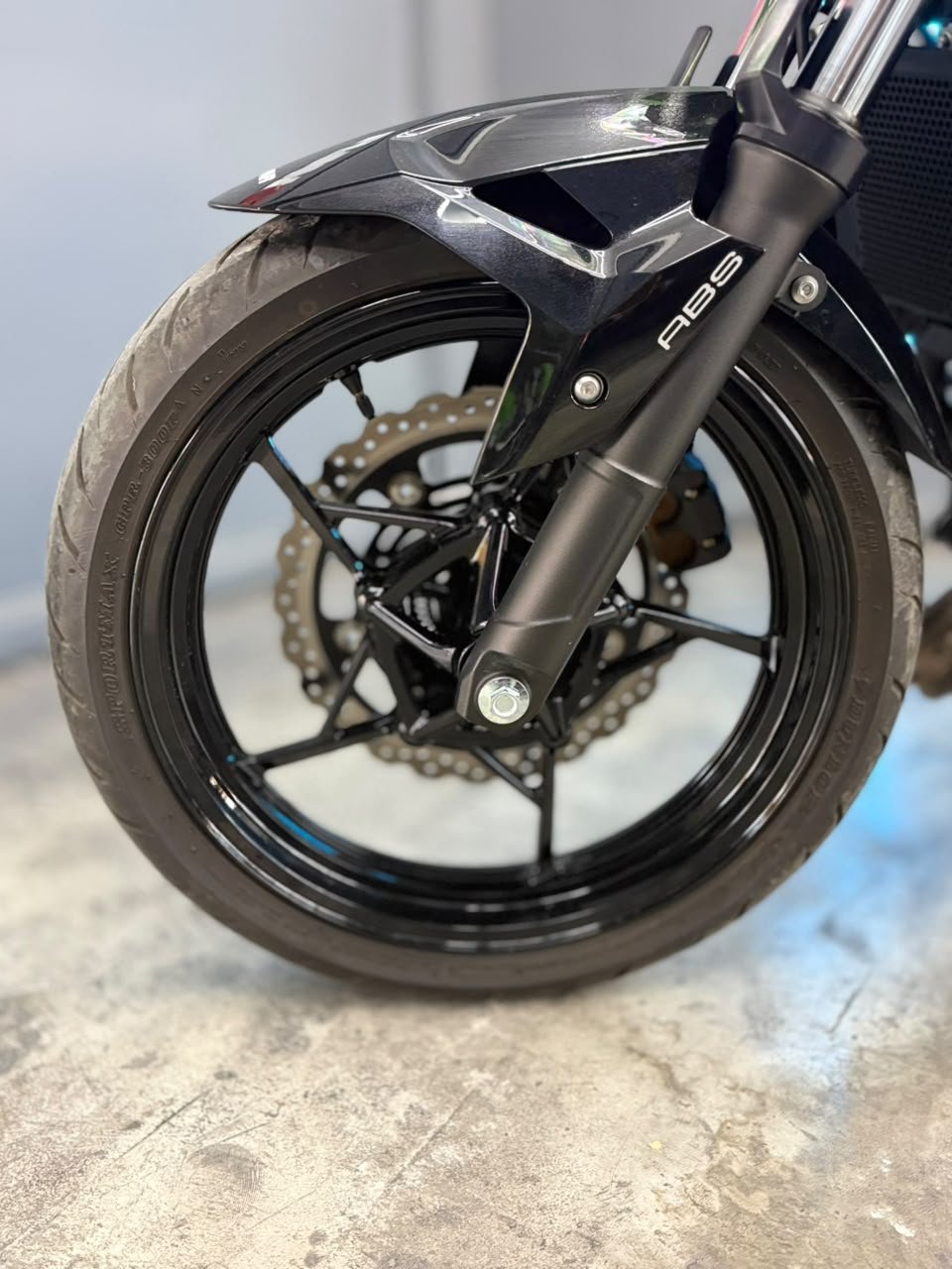 HONDA CB750 HORNET 2023