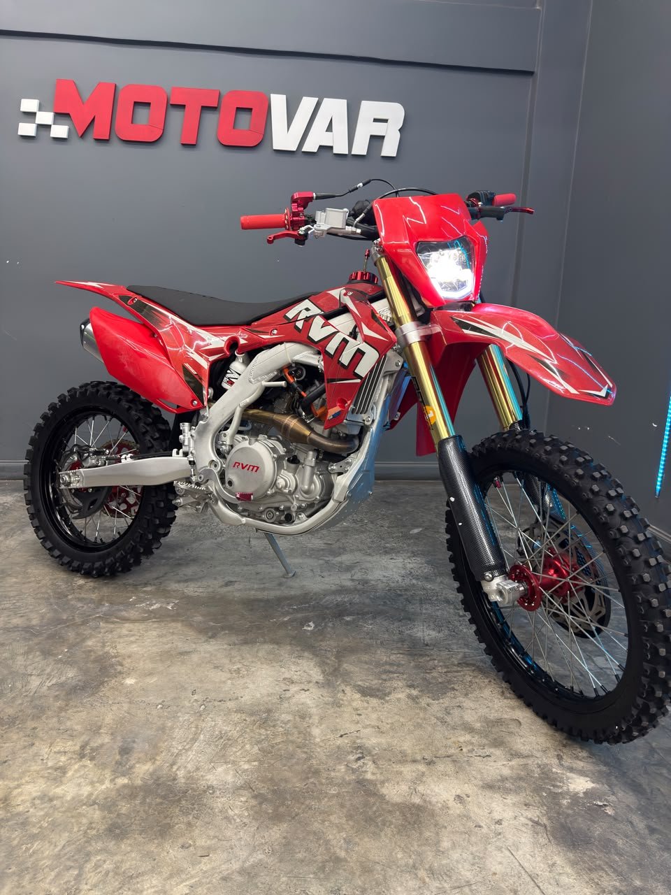 RVM CZ 250 R 2026