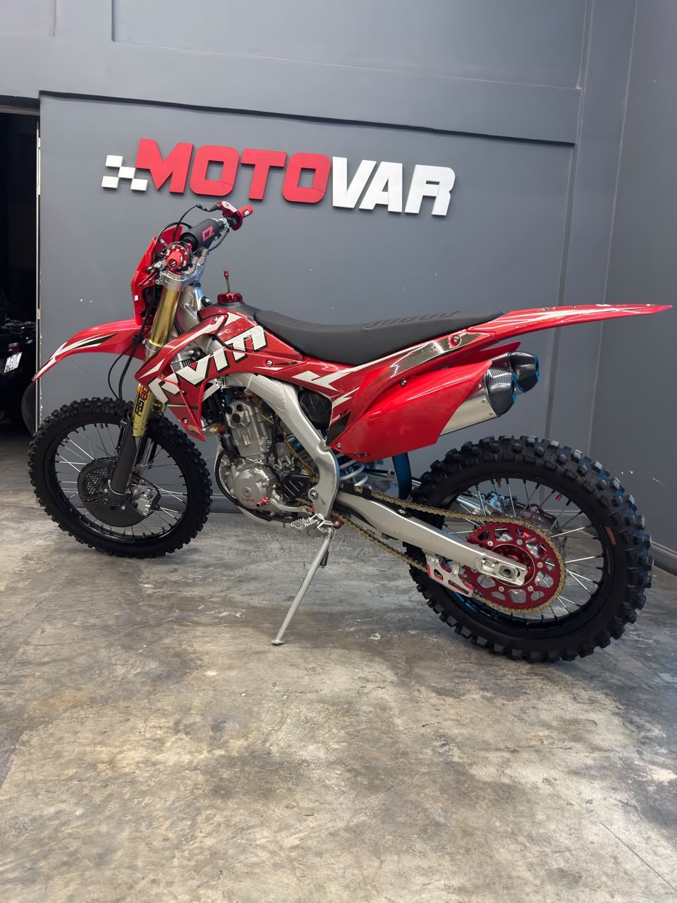 RVM CZ 250 R 2026