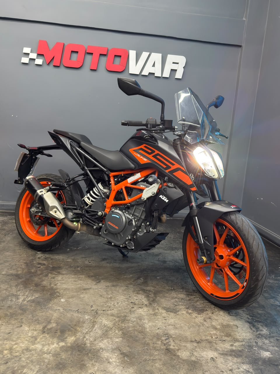 KTM DUKE 250 2023