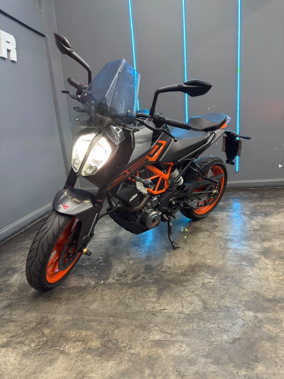 KTM DUKE 250 2023
