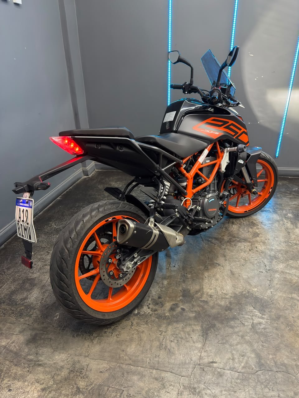 KTM DUKE 250 2023