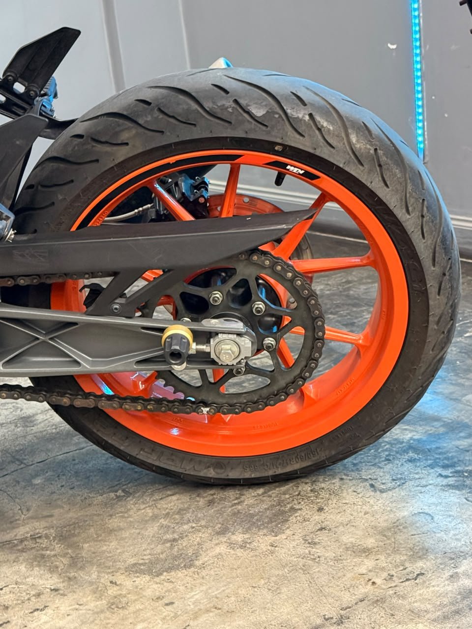 KTM DUKE 250 2023
