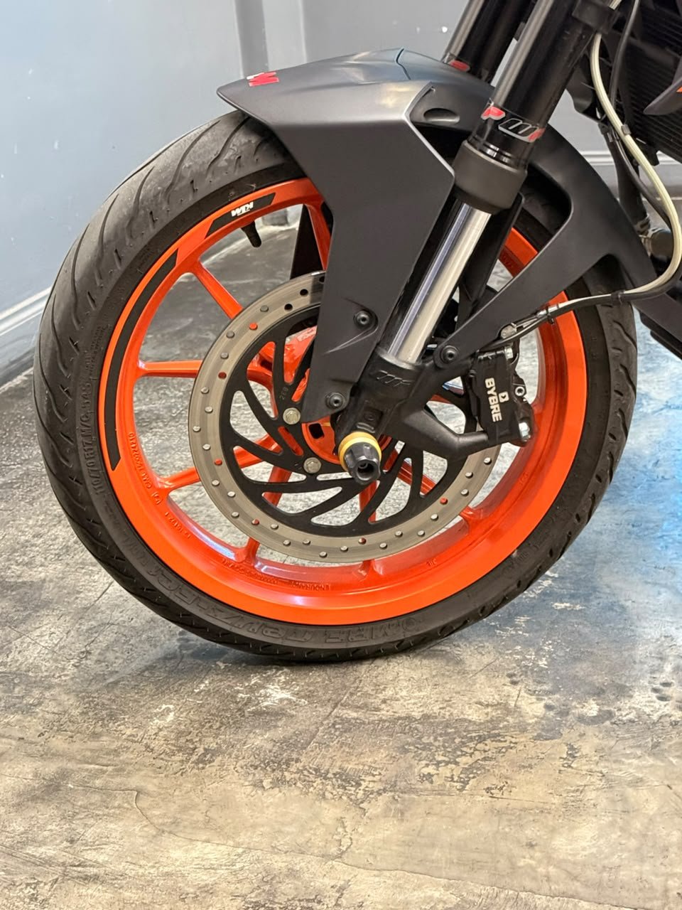KTM DUKE 250 2023