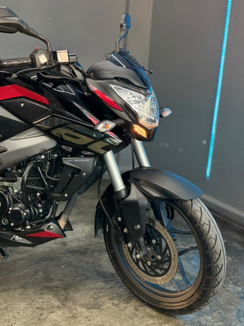 BAJAJ ROUSER NS160 2026