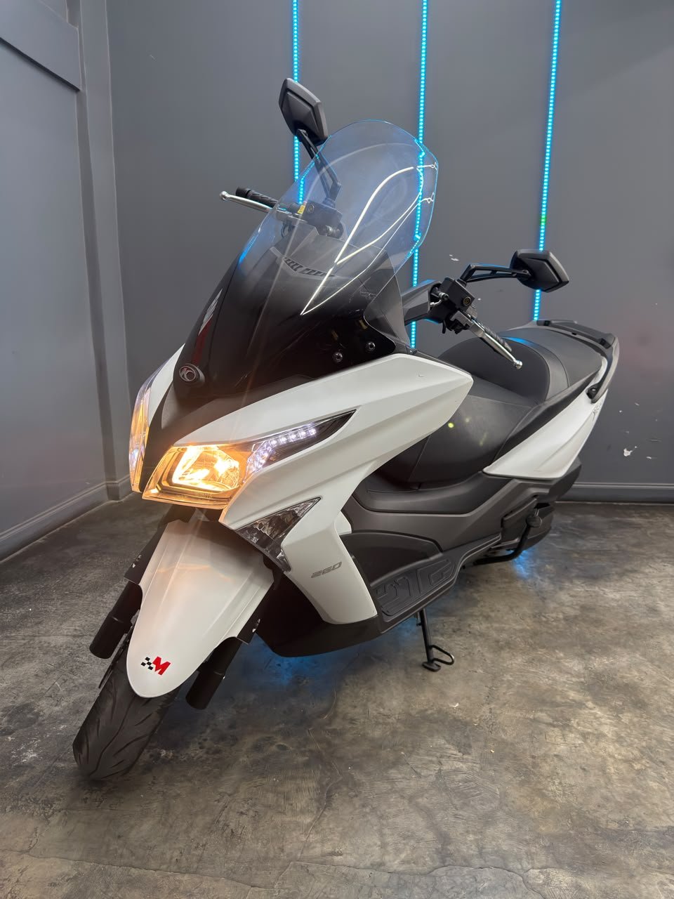 KYMCO XTOWN 250 2024