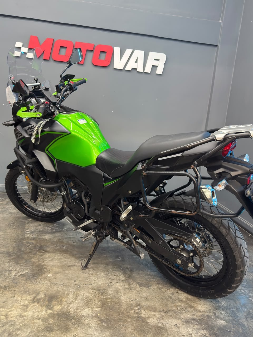 KAWASAKI VERSYS 300