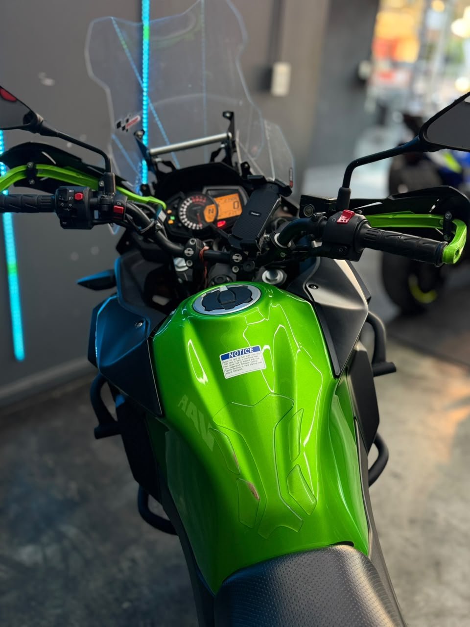 KAWASAKI VERSYS 300