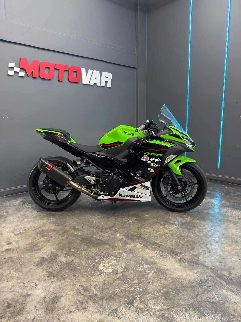 KAWASAKI NINJA 400 2023