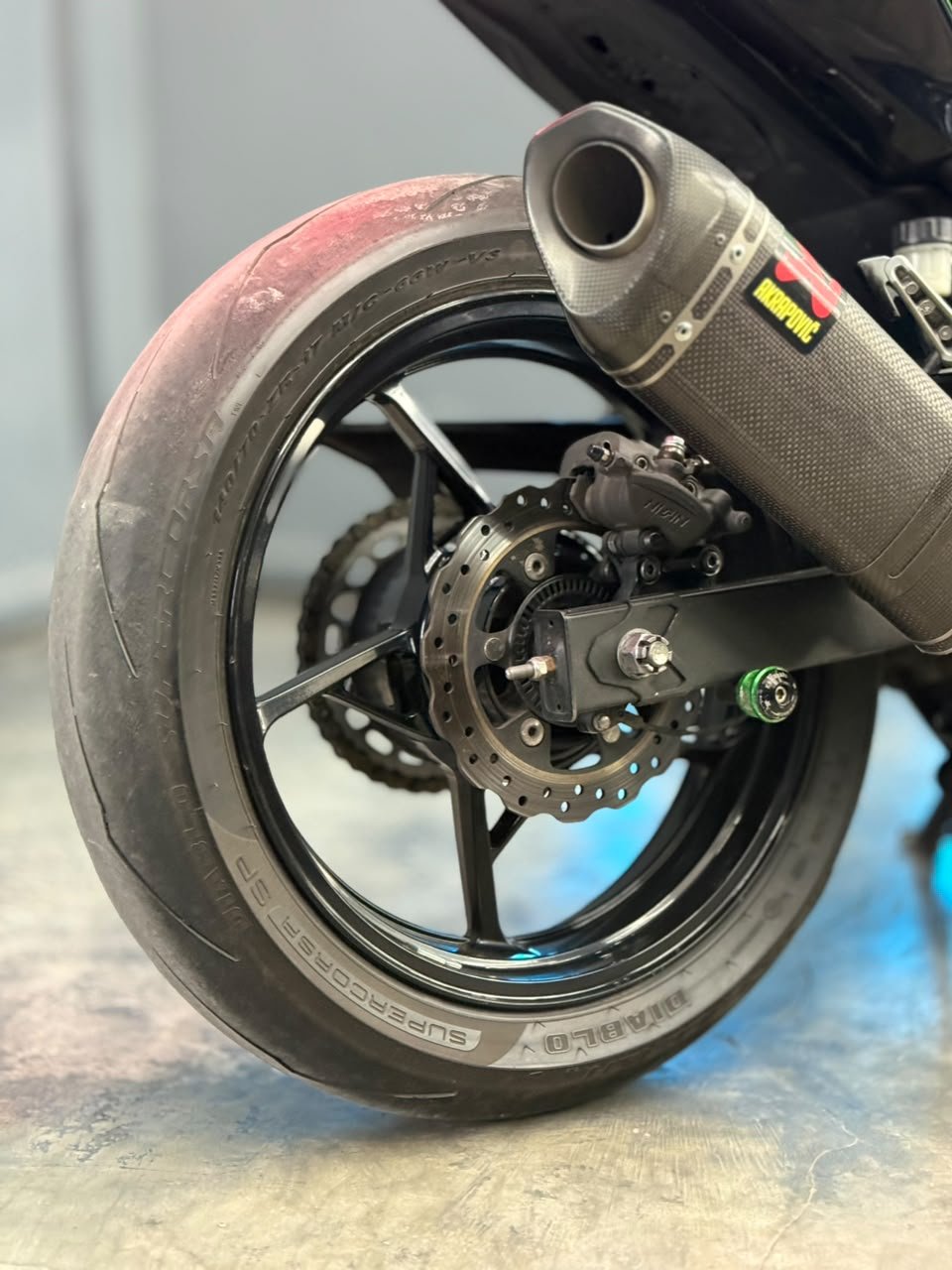 KAWASAKI NINJA 400 2023