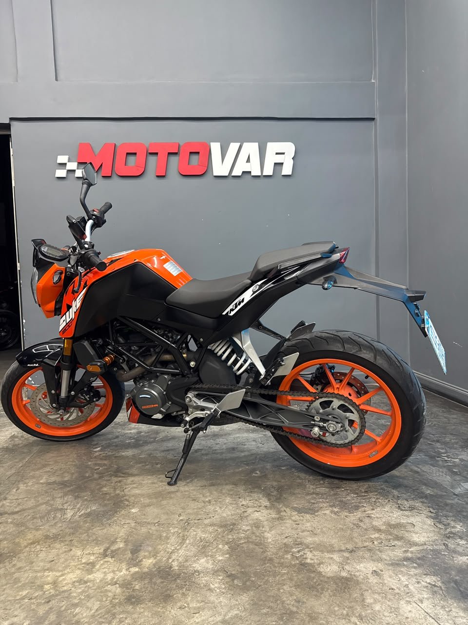 KTM DUKE 200 2020