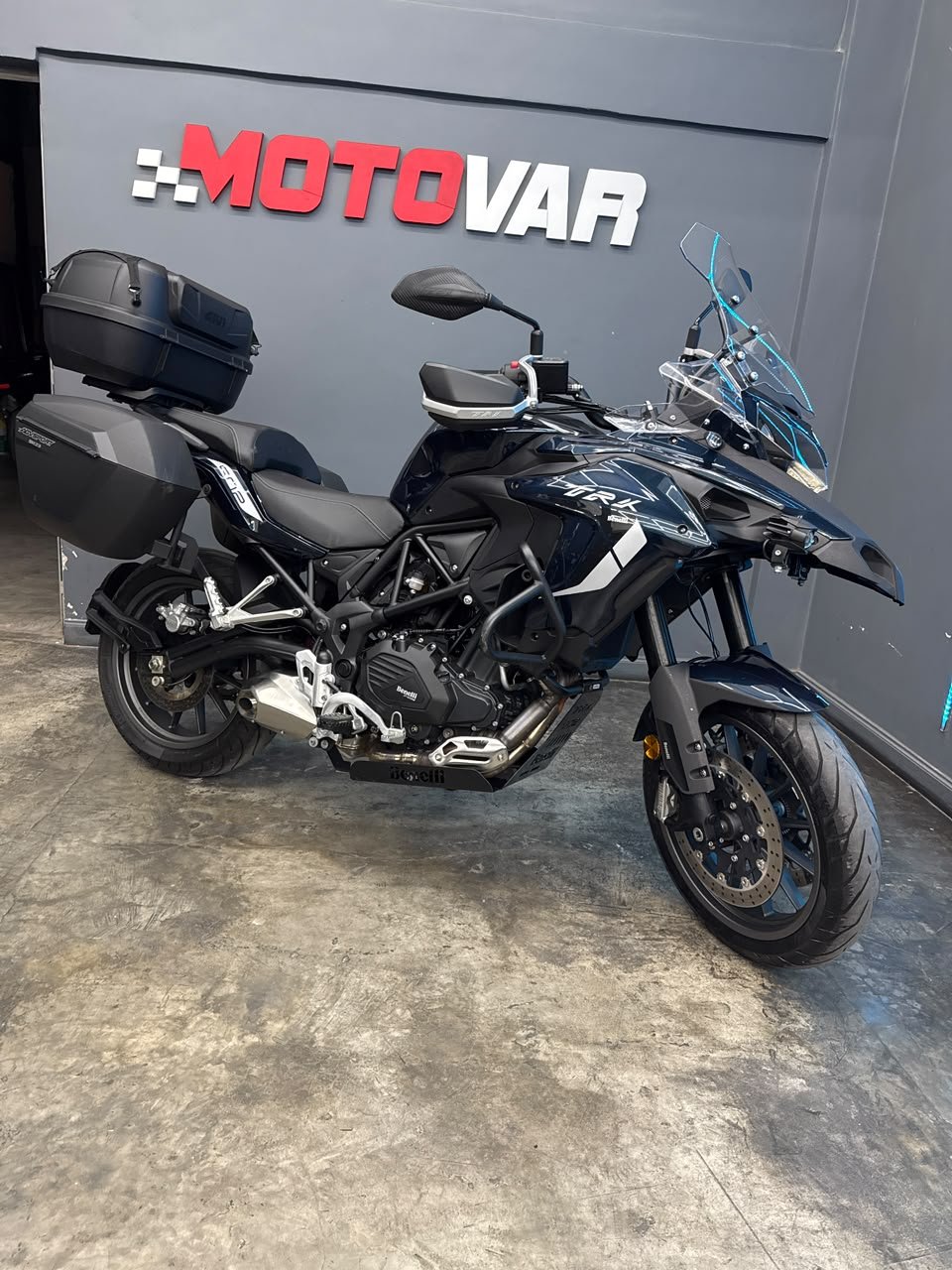 BENELLI TRK 502 2025
