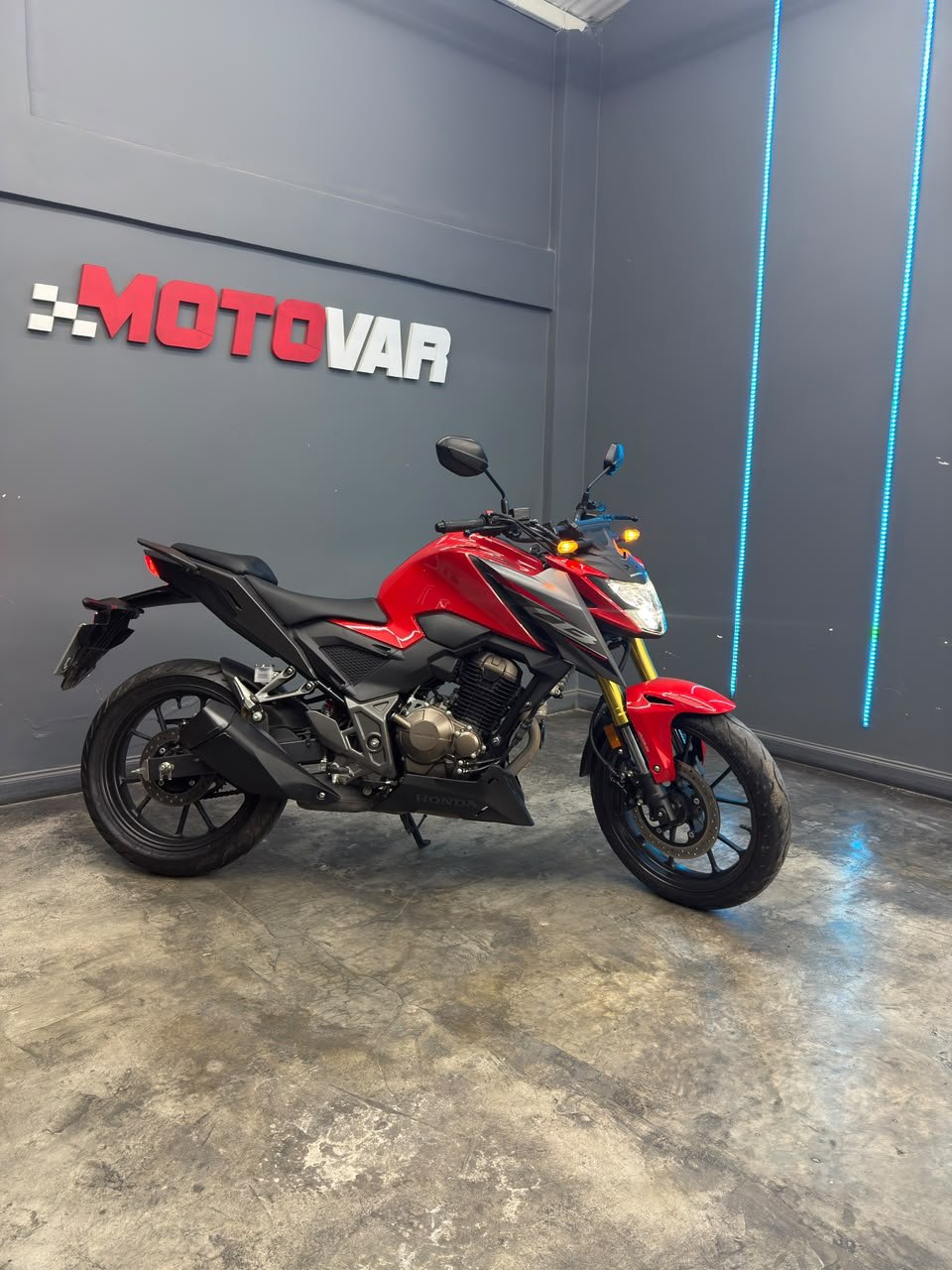 HONDA CB300F TWISTER 2025