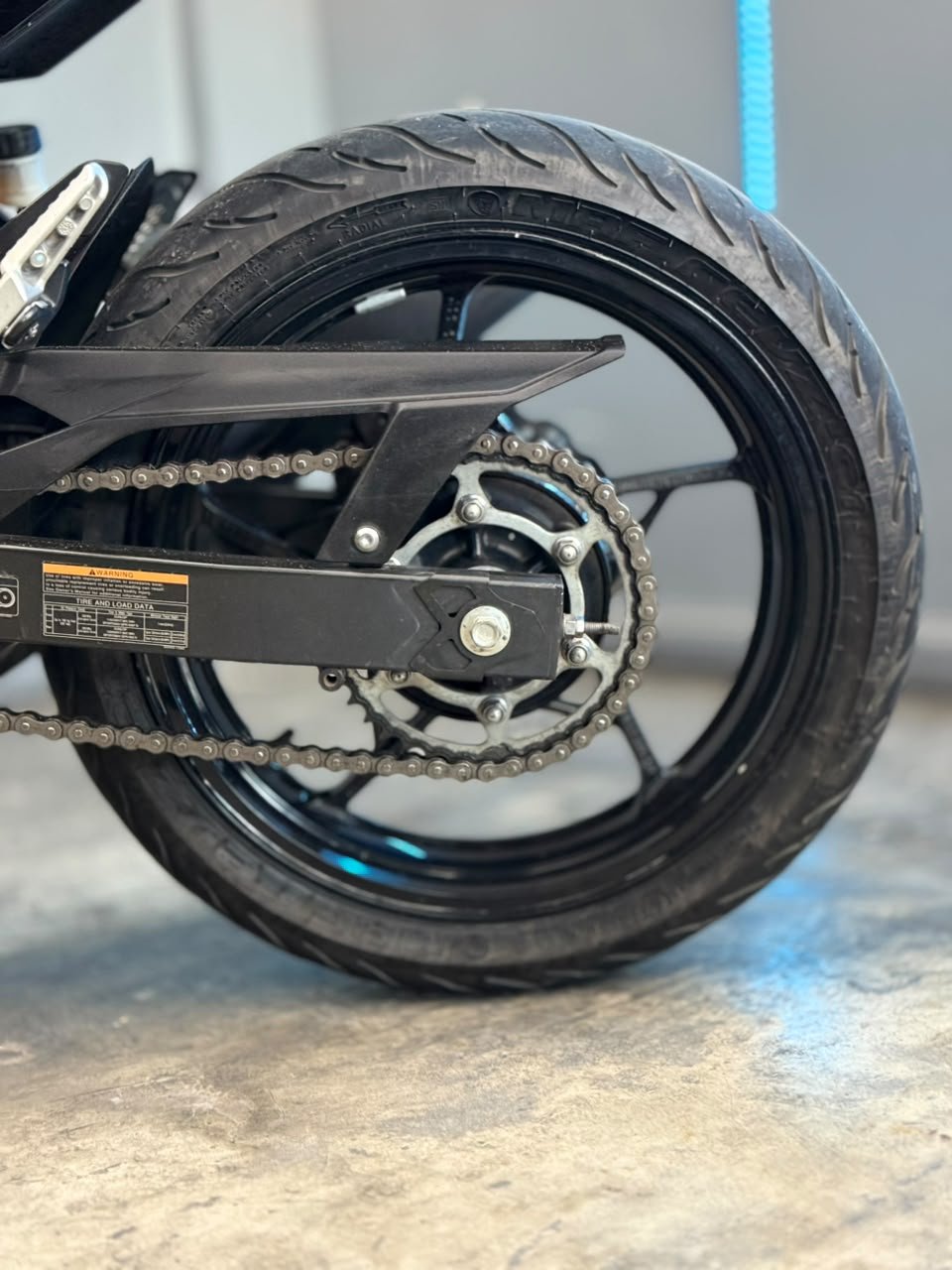 KAWASAKI Z400 2023
