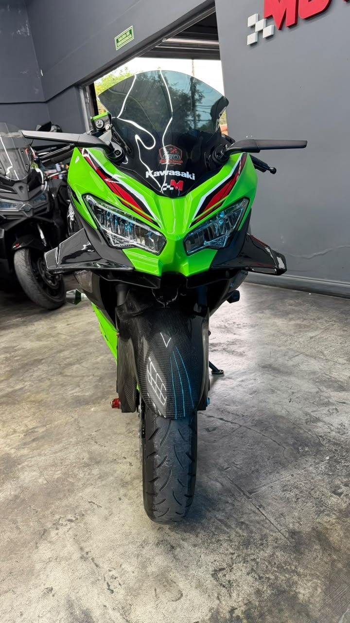 KAWASAKI NINJA 400 2023