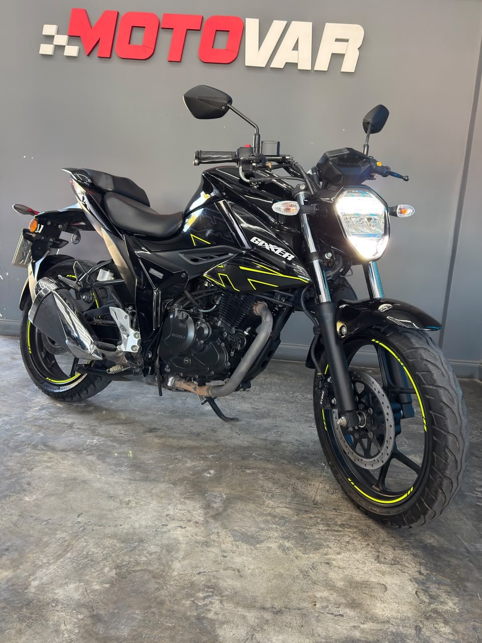 SUZUKI GIXXER 150 2025