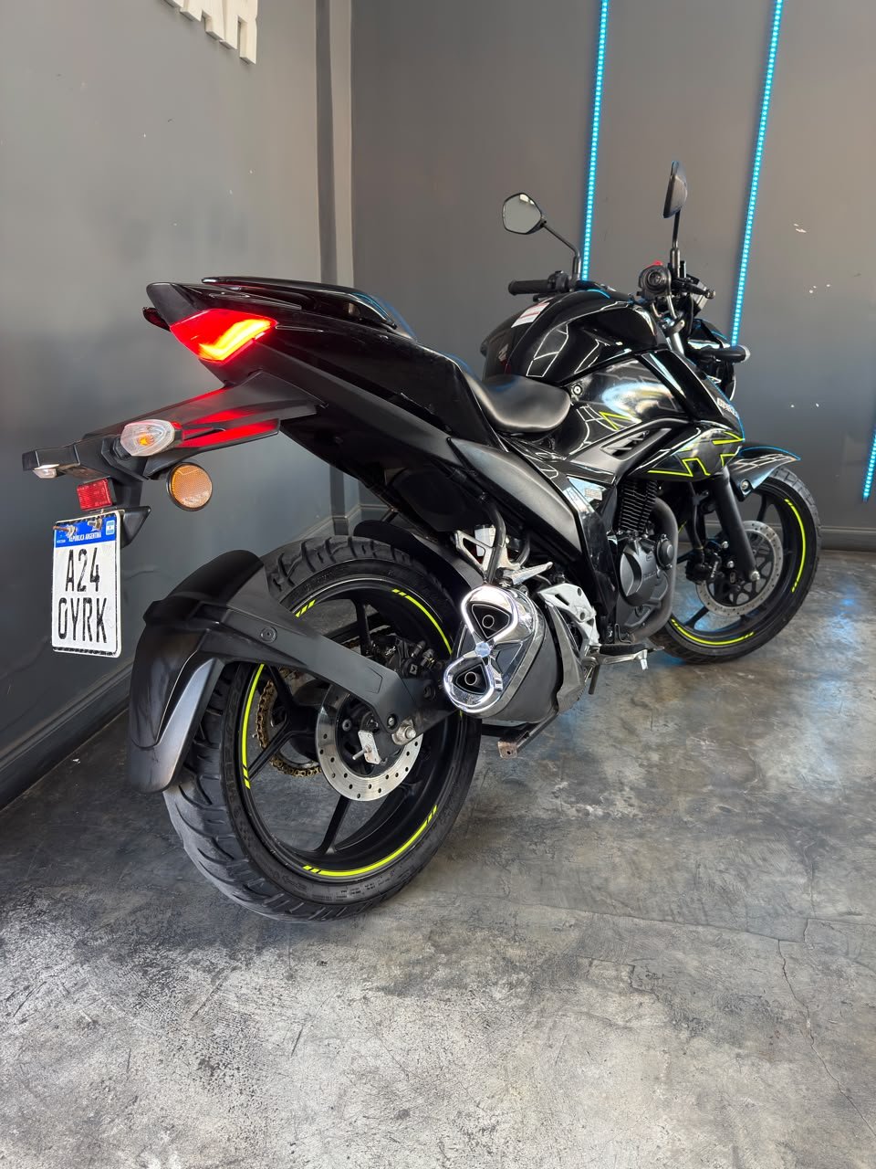 SUZUKI GIXXER 150 2025
