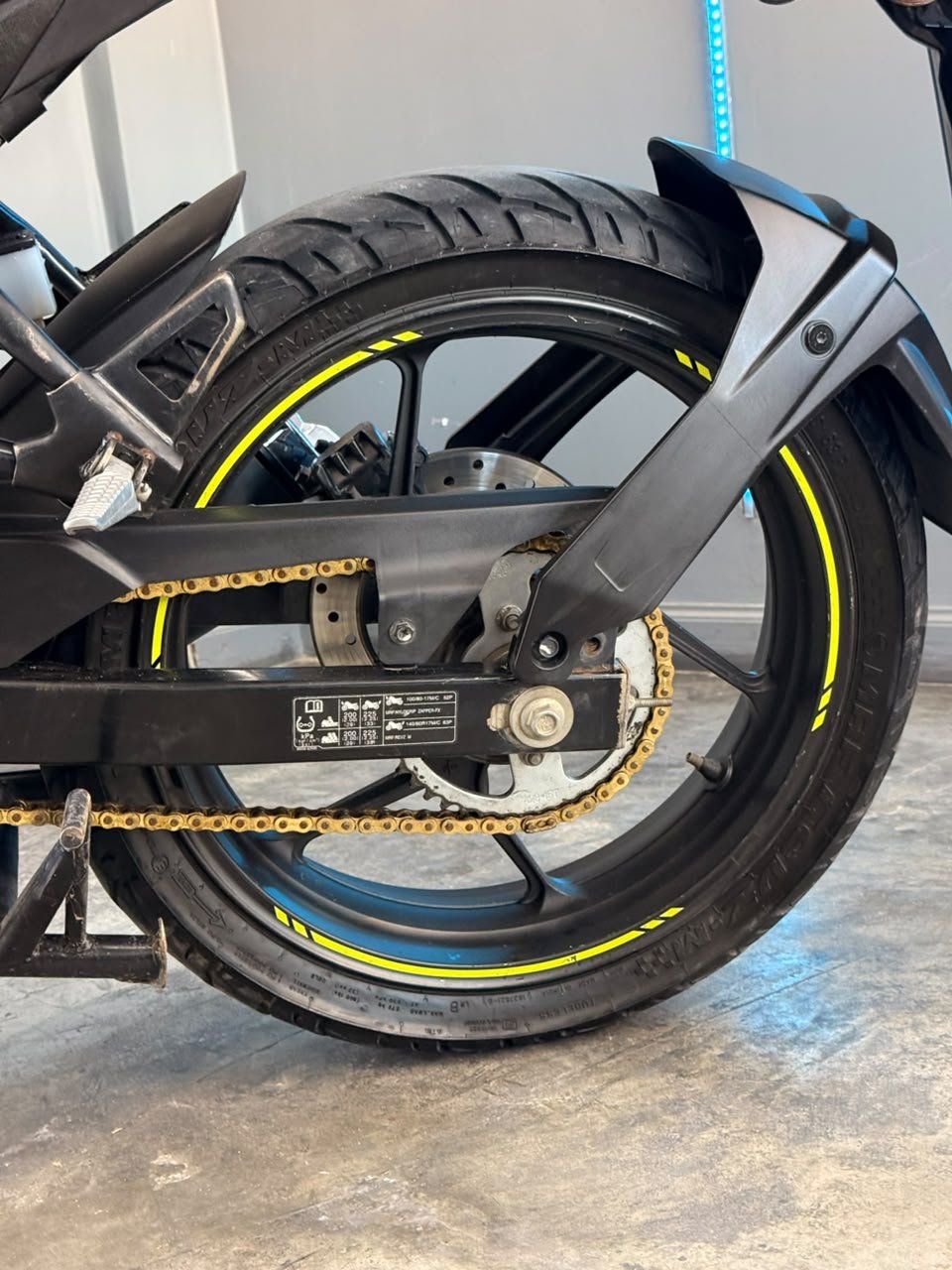 SUZUKI GIXXER 150 2025