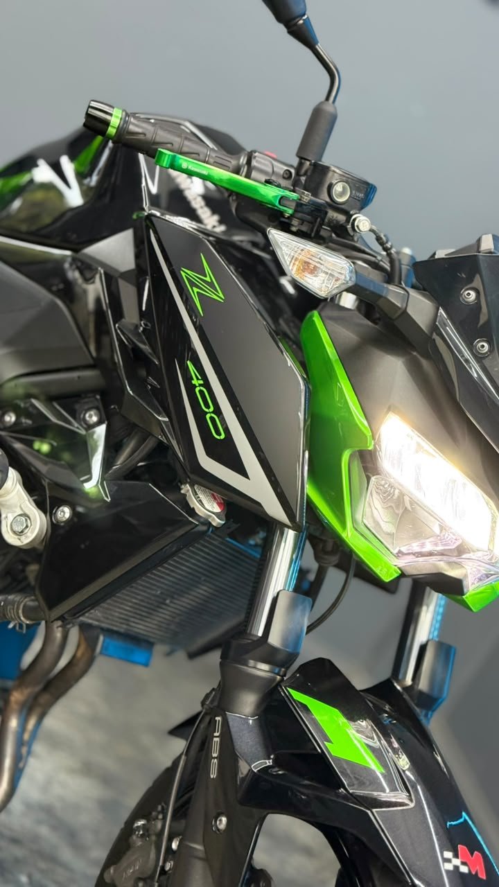 KAWASAKI Z400 2023