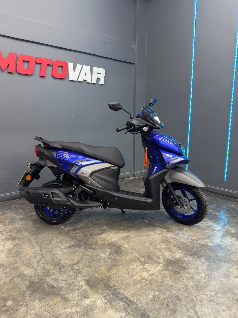 YAMAHA RAY ZR 125
