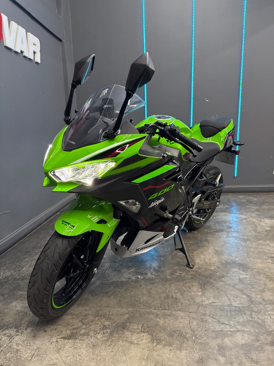 KAWASAKI NINJA 400 2023