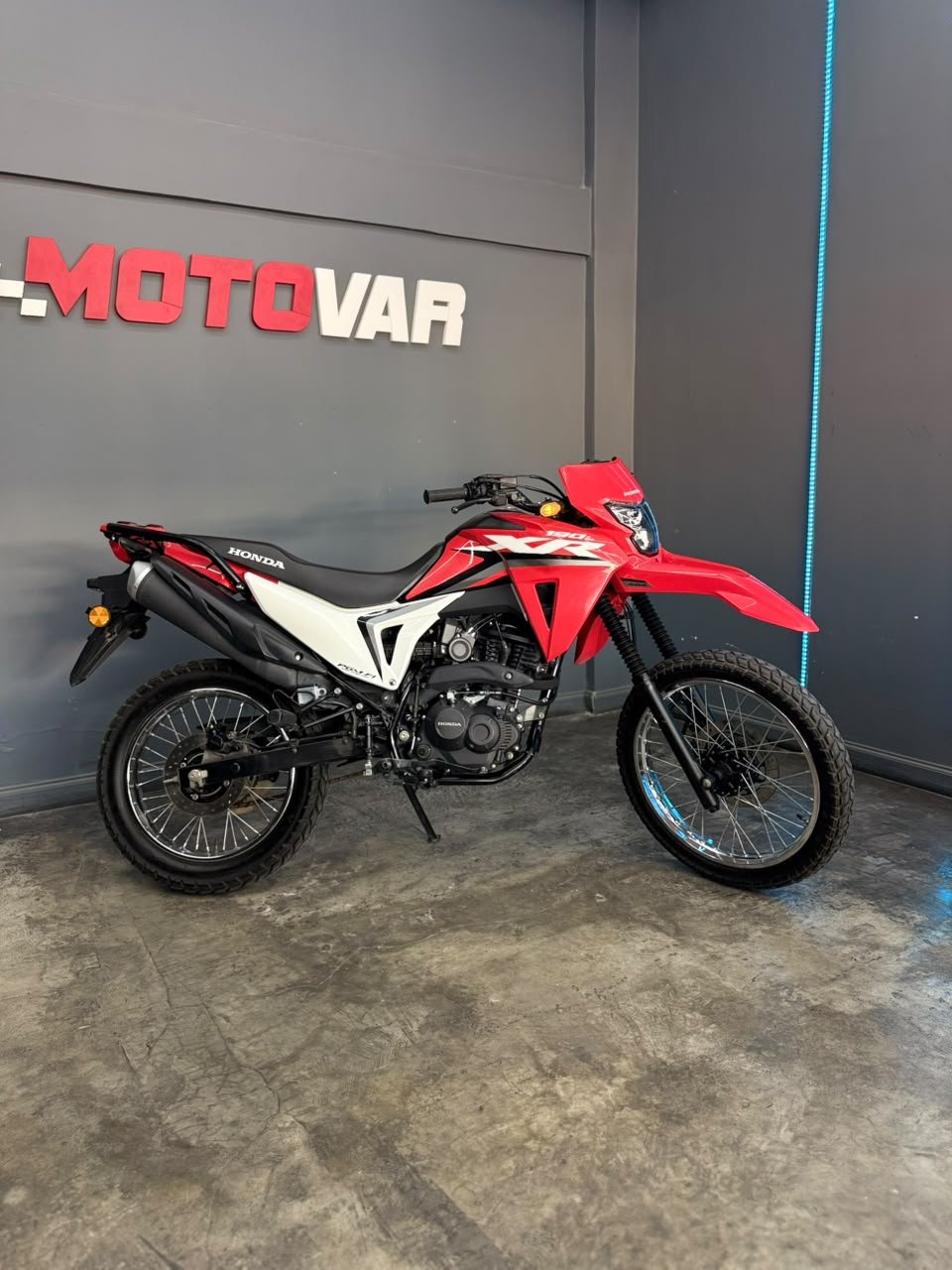 HONDA XR190L 2025