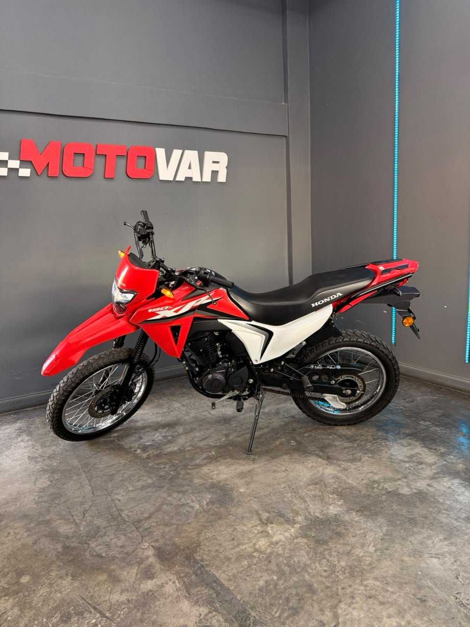HONDA XR190L 2025