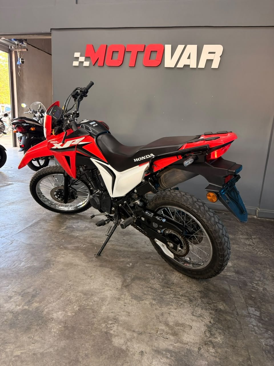 HONDA XR190L 2025