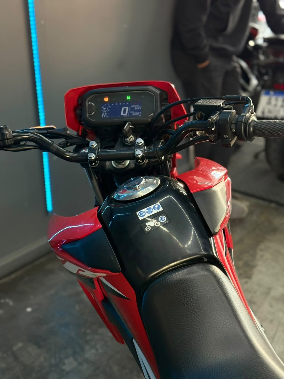 HONDA XR190L 2025