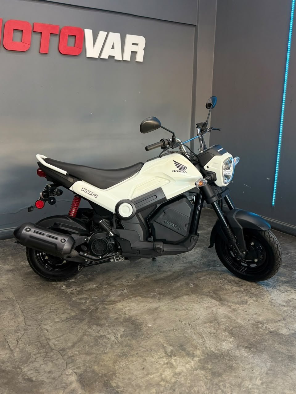 HONDA NAVI