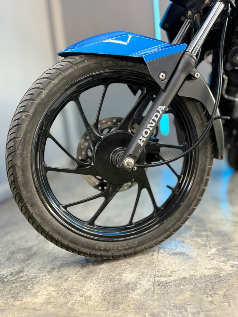 HONDA CB125F TWISTER 2022