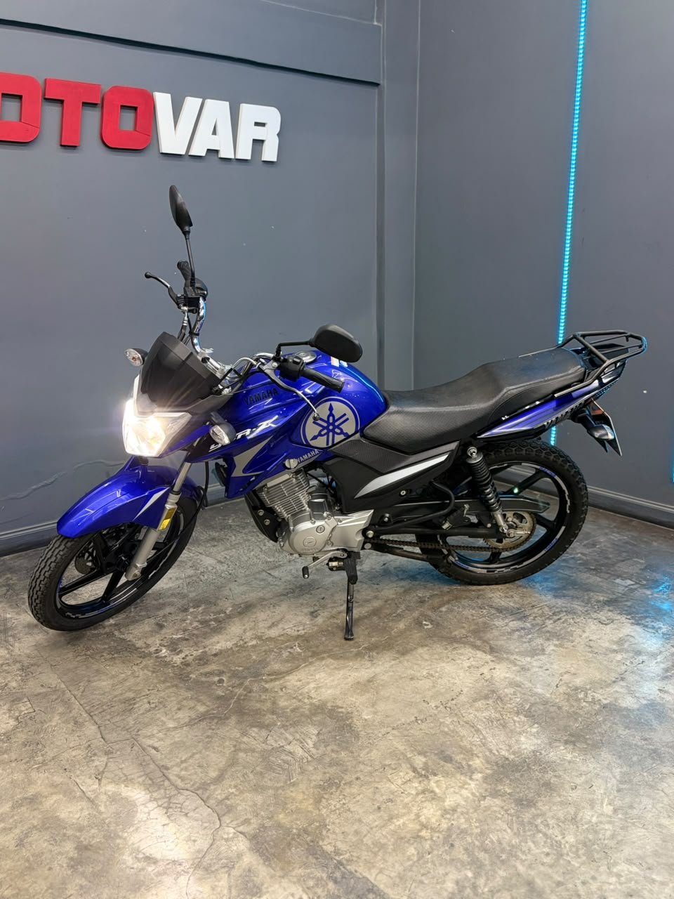 YAMAHA YBR125 2024