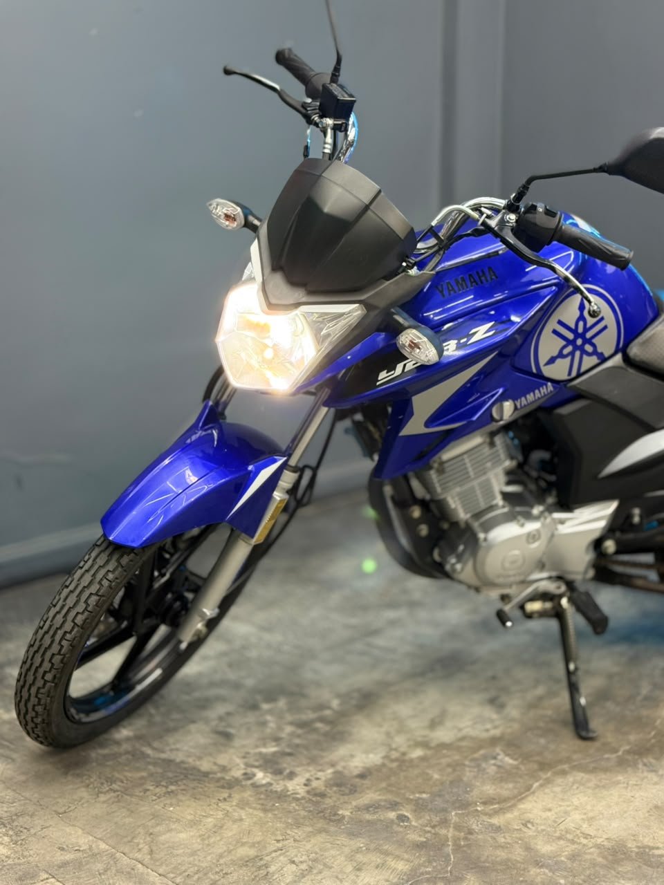 YAMAHA YBR125 2024