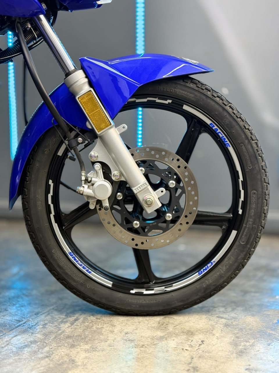 YAMAHA YBR125 2024