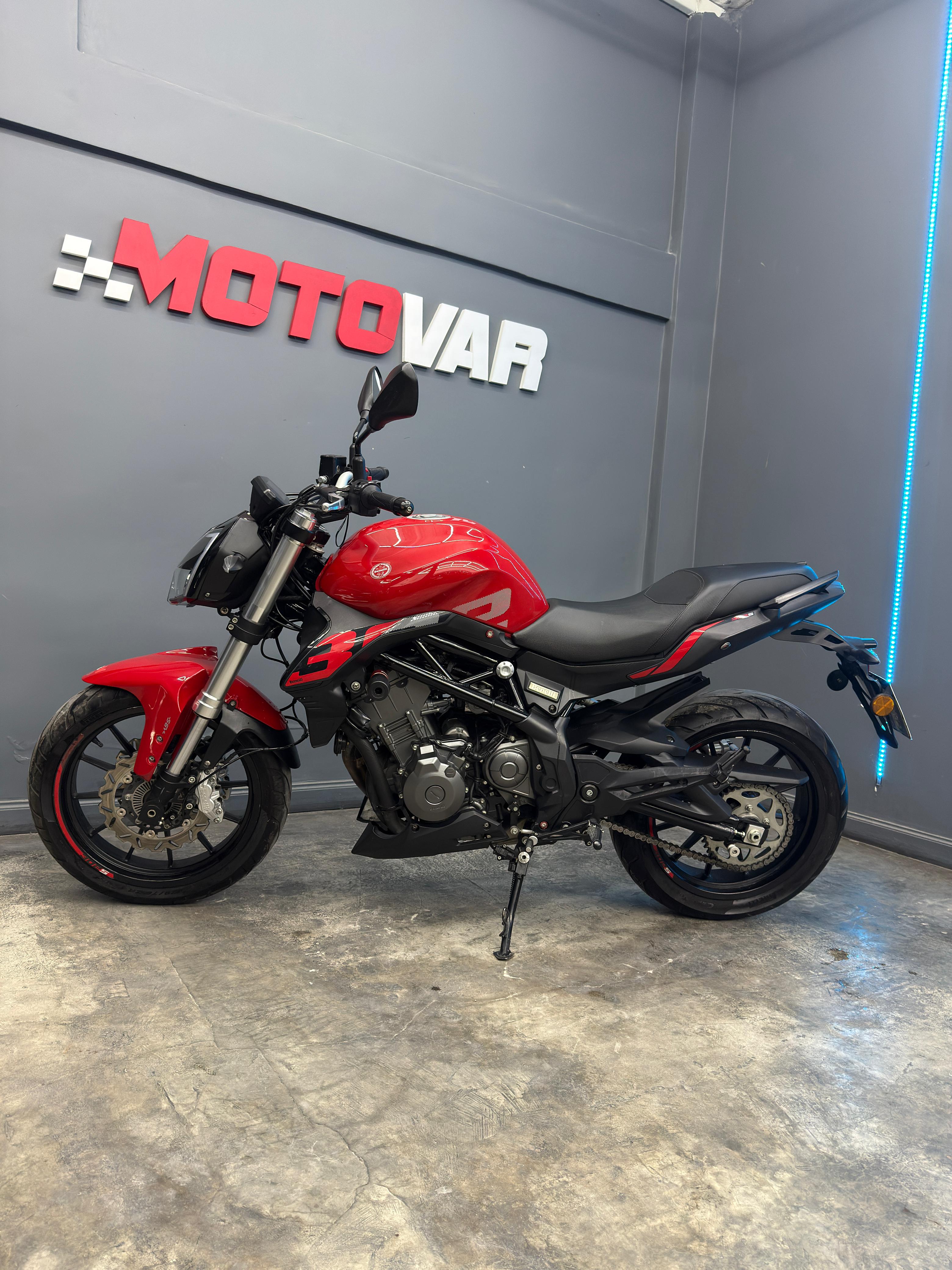 BENELLI TNT 302S 2022